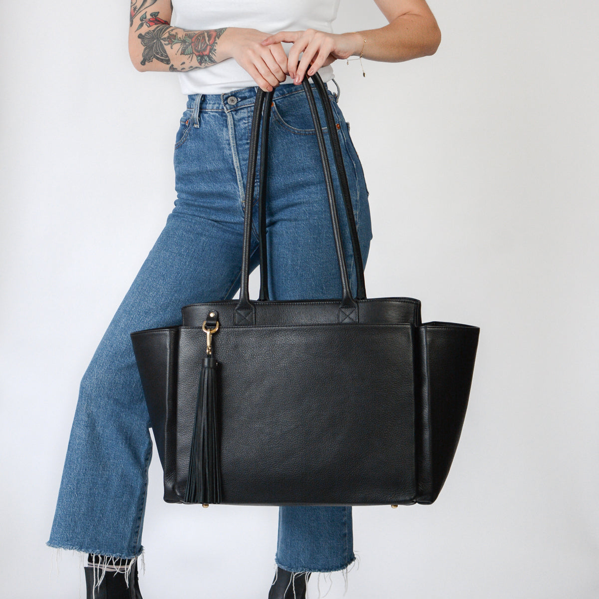 The TAH Tote: More Than a Bag, Your Stylish Carry-All with a Touch of Elegance