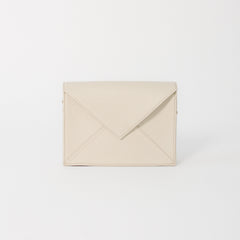 Nora Envelope Petite - not too big, not too small. Great for special occasions. 
