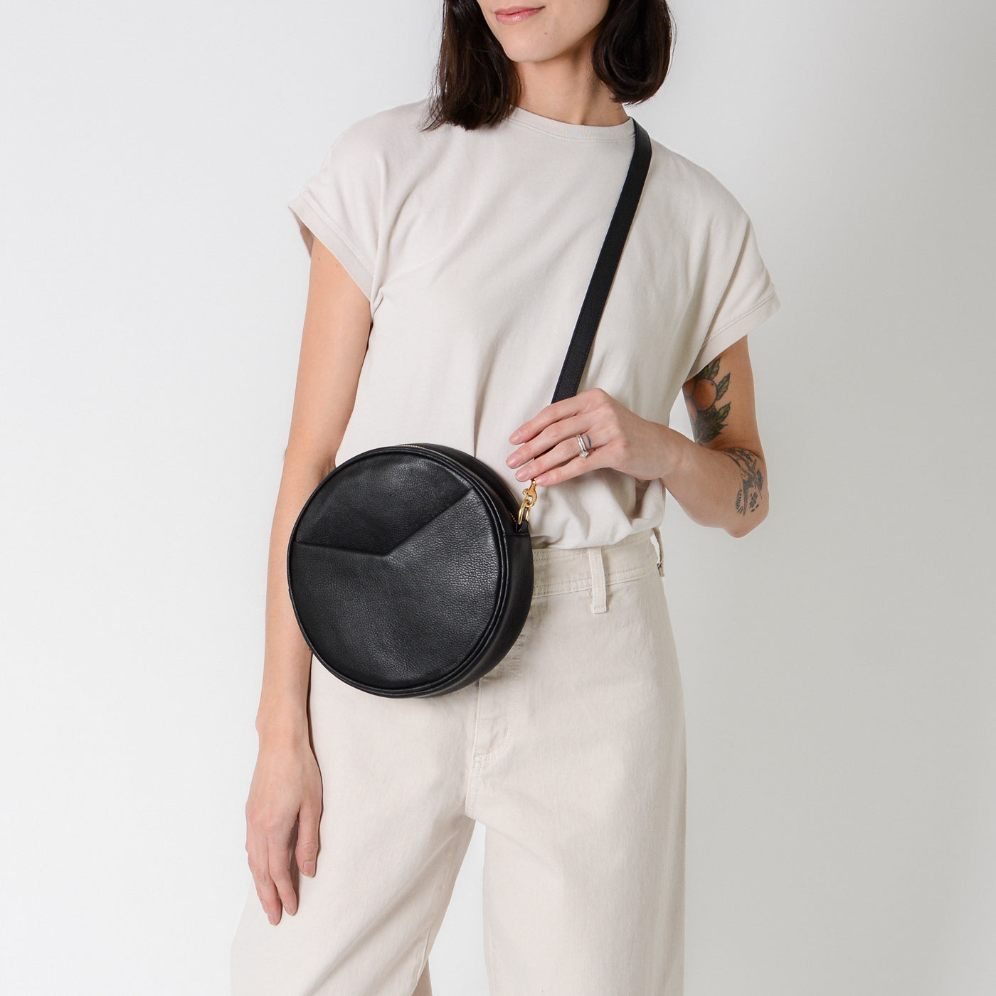 ch!iiibag Mulch Circle Bag ブルー ch!iiibag Mulch Circle Bag ブルー BAGS – ch!iii
