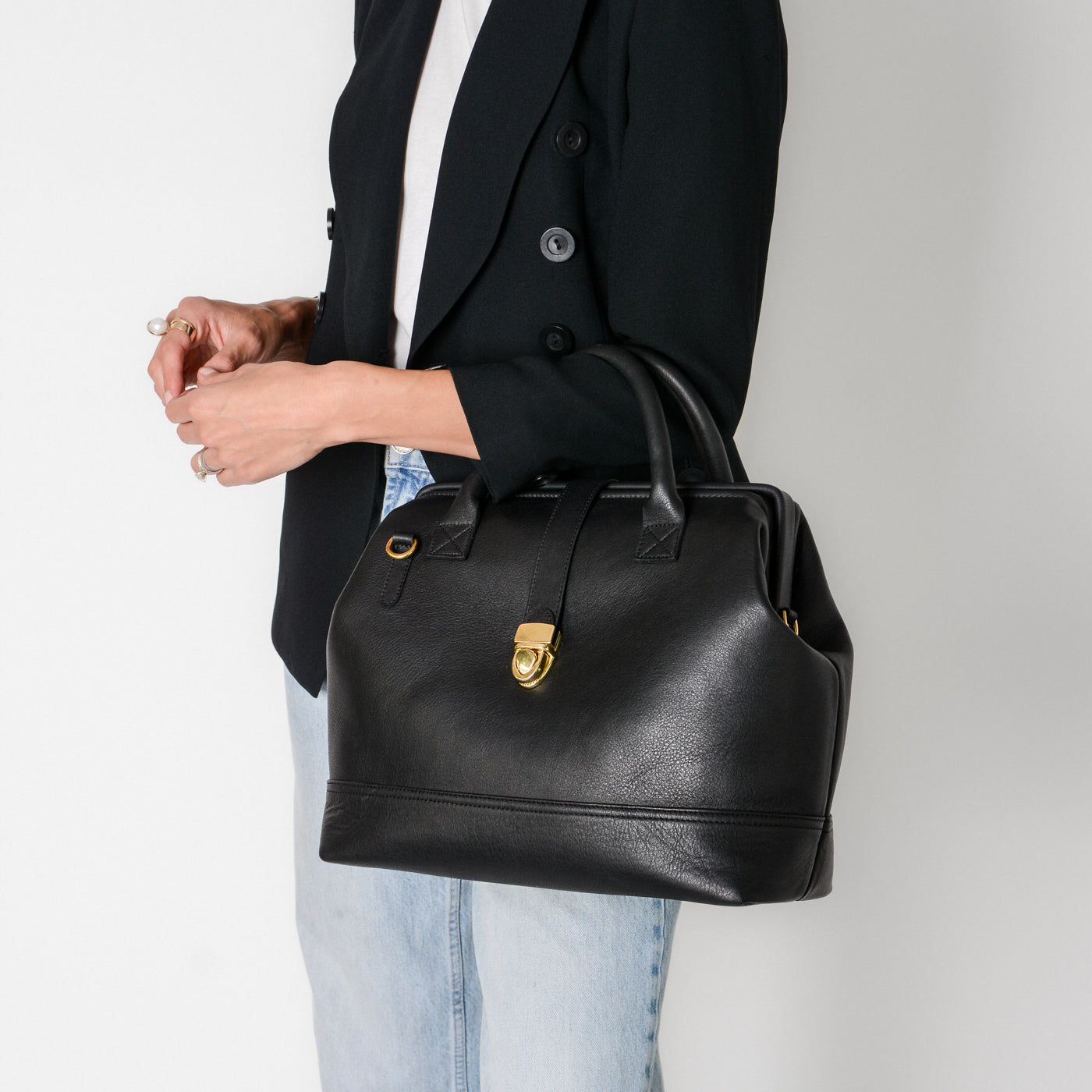 Doctors hot sale black bag